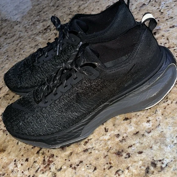 Nike ZoomX Invincible Run 3 - Picture 3 of 12